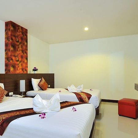 Pimrada Hotel Patong Exterior foto
