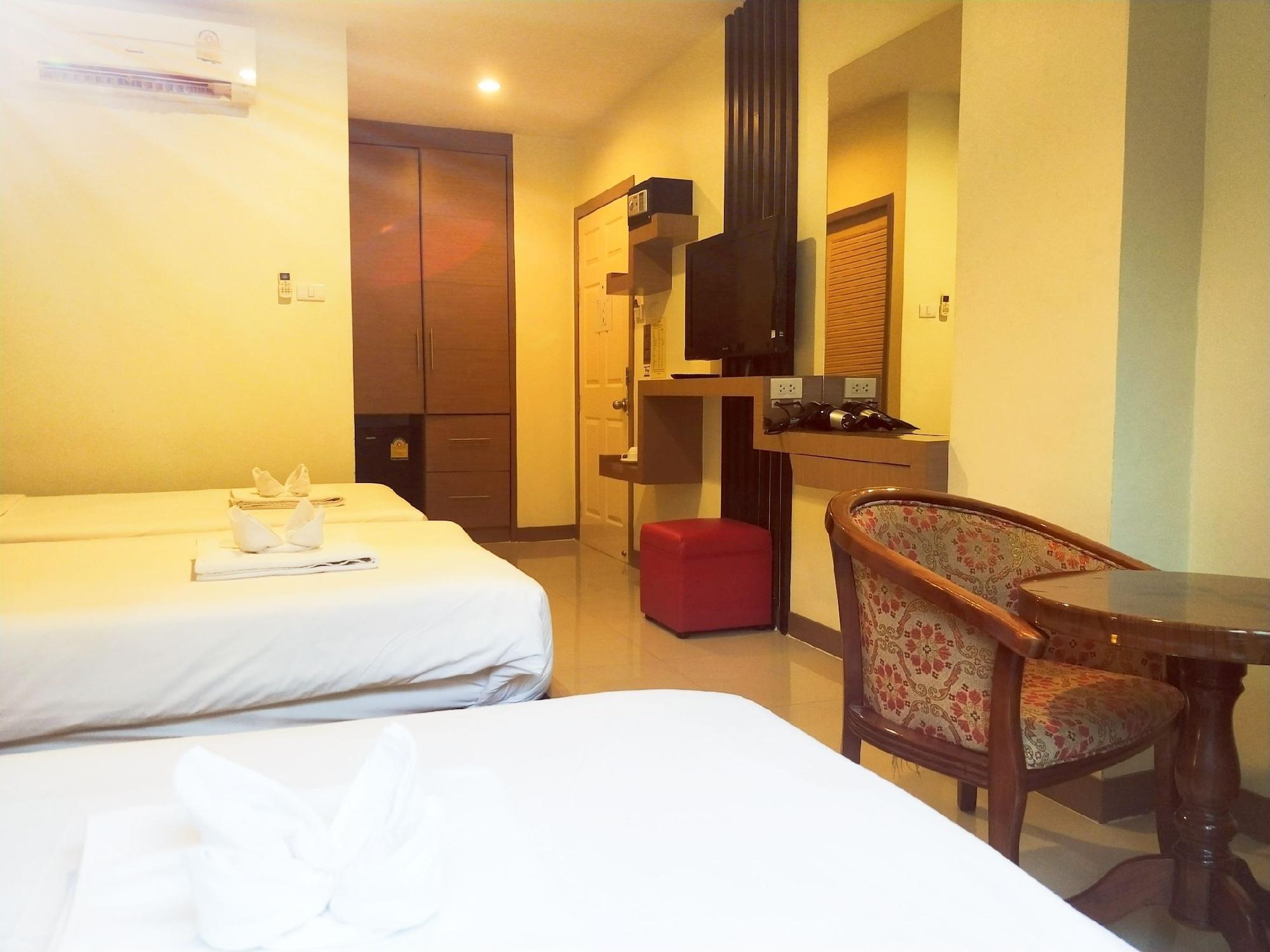 Pimrada Hotel Patong Exterior foto