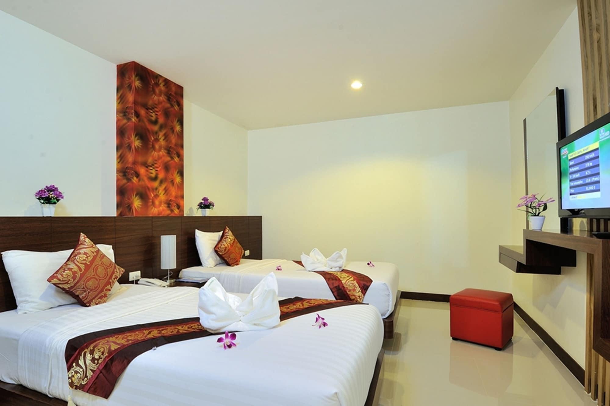 Pimrada Hotel Patong Exterior foto