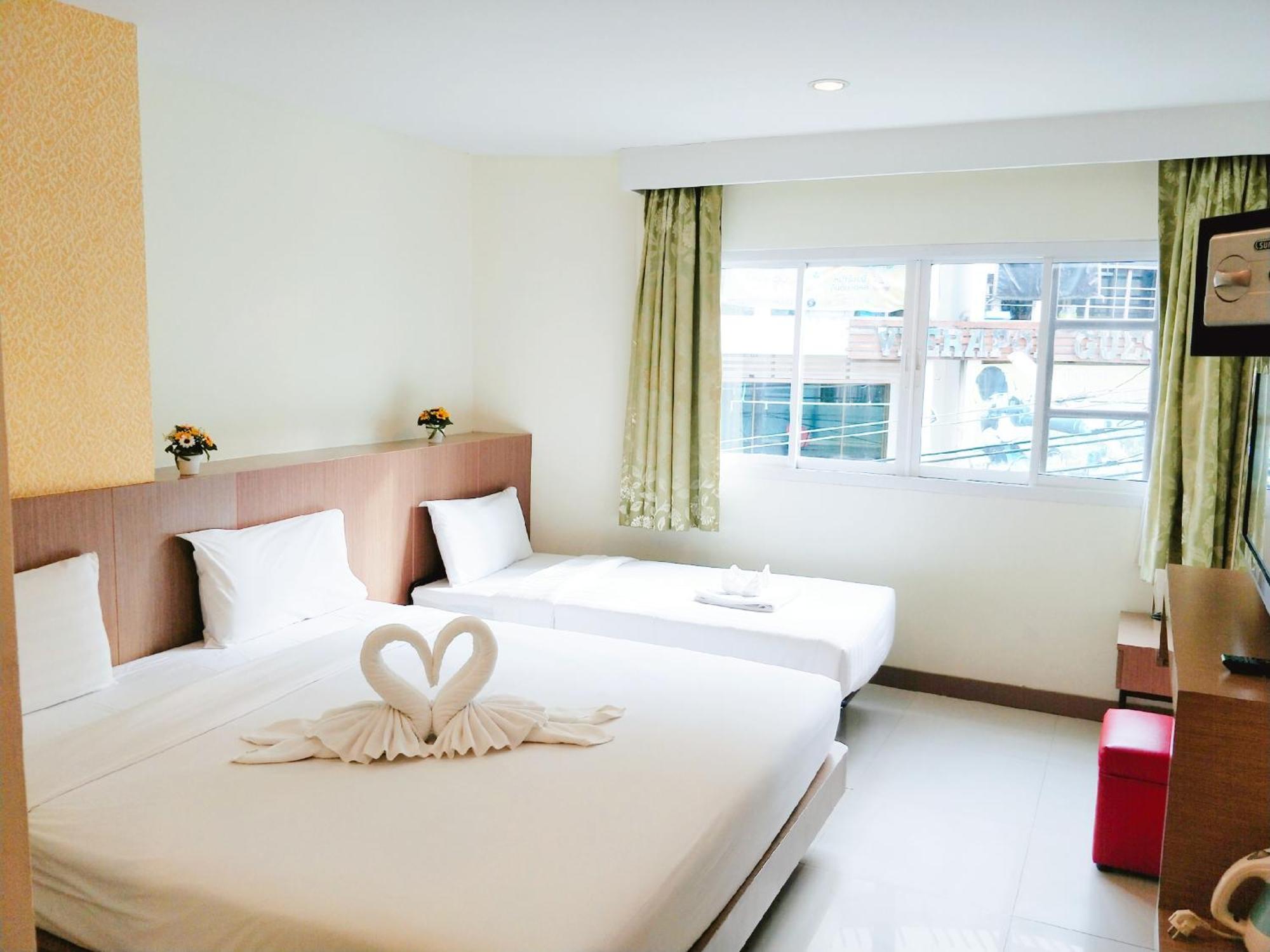 Pimrada Hotel Patong Exterior foto